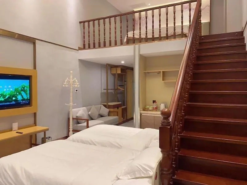 Greentree Eastern Xiangyang Zhongyuan West Road Hotel Pujang