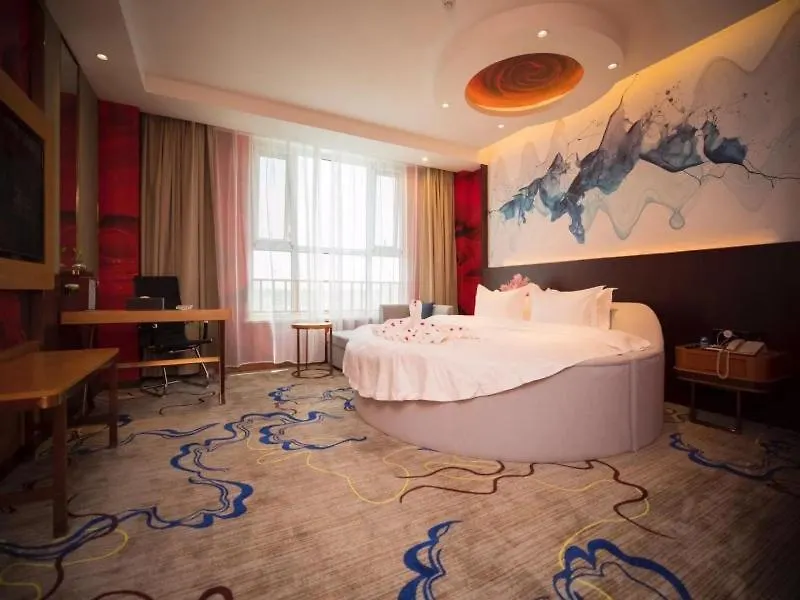 Greentree Eastern Xiangyang Zhongyuan West Road Hotel Pujang 4*,  Kína